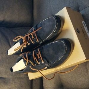 Sperry Chukka Suede Navy boot NIB
